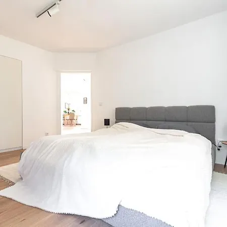 度假居 Modernes Waldhaus Im Spreewald *