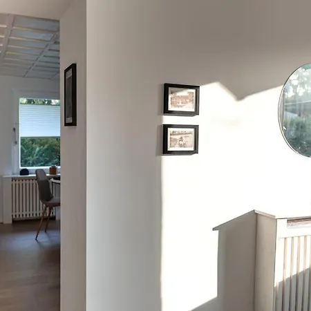 펜션 Modernes Waldhaus Im Spreewald 뤼벤