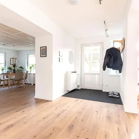 Modernes Waldhaus Im Spreewald 度假居 *