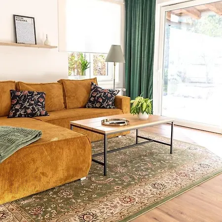 Modernes Waldhaus Im Spreewald 뤼벤